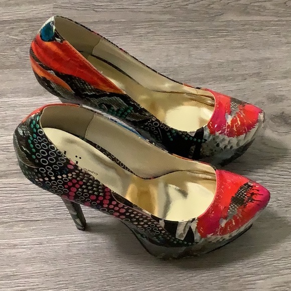 Shi By Journeys Stiletto Heels - Picture 5 of 7